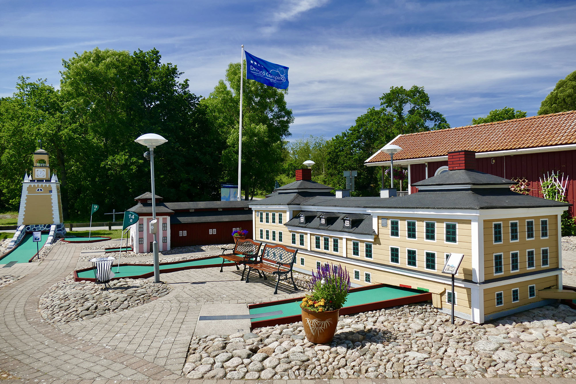 Äventyrsminigolf - Dragsö Camping & Stugby i Karlskrona- Sverige